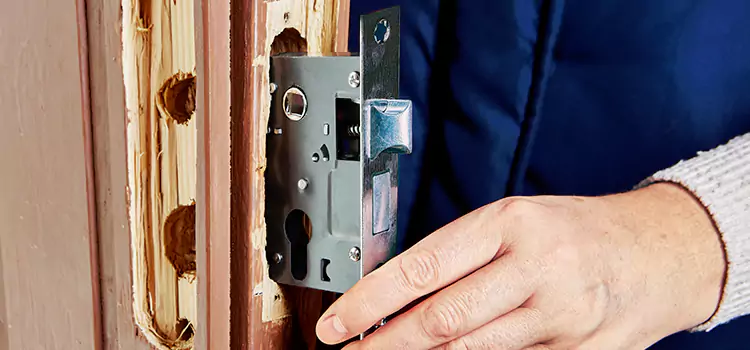 Garage Door Lock Replacement Terrytown